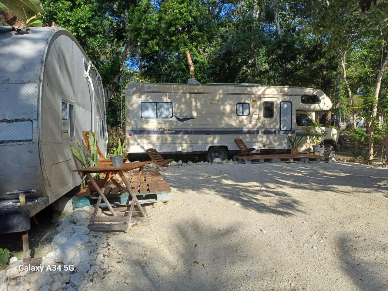 Momotoh Camper Hotel Xpujil Ngoại thất bức ảnh