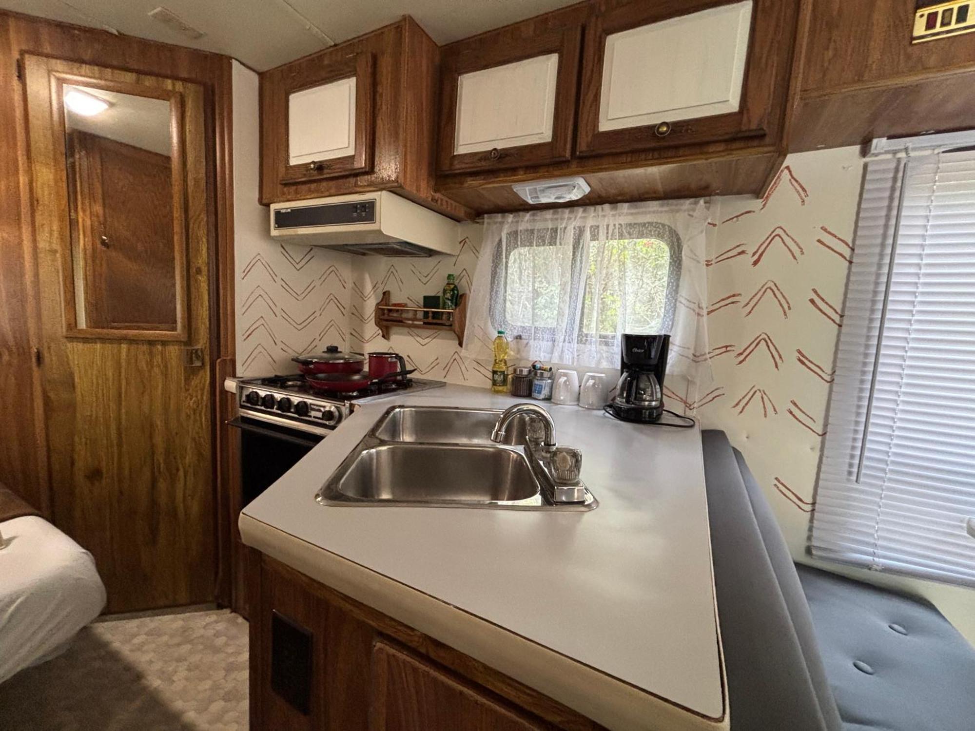 Momotoh Camper Hotel Xpujil Ngoại thất bức ảnh