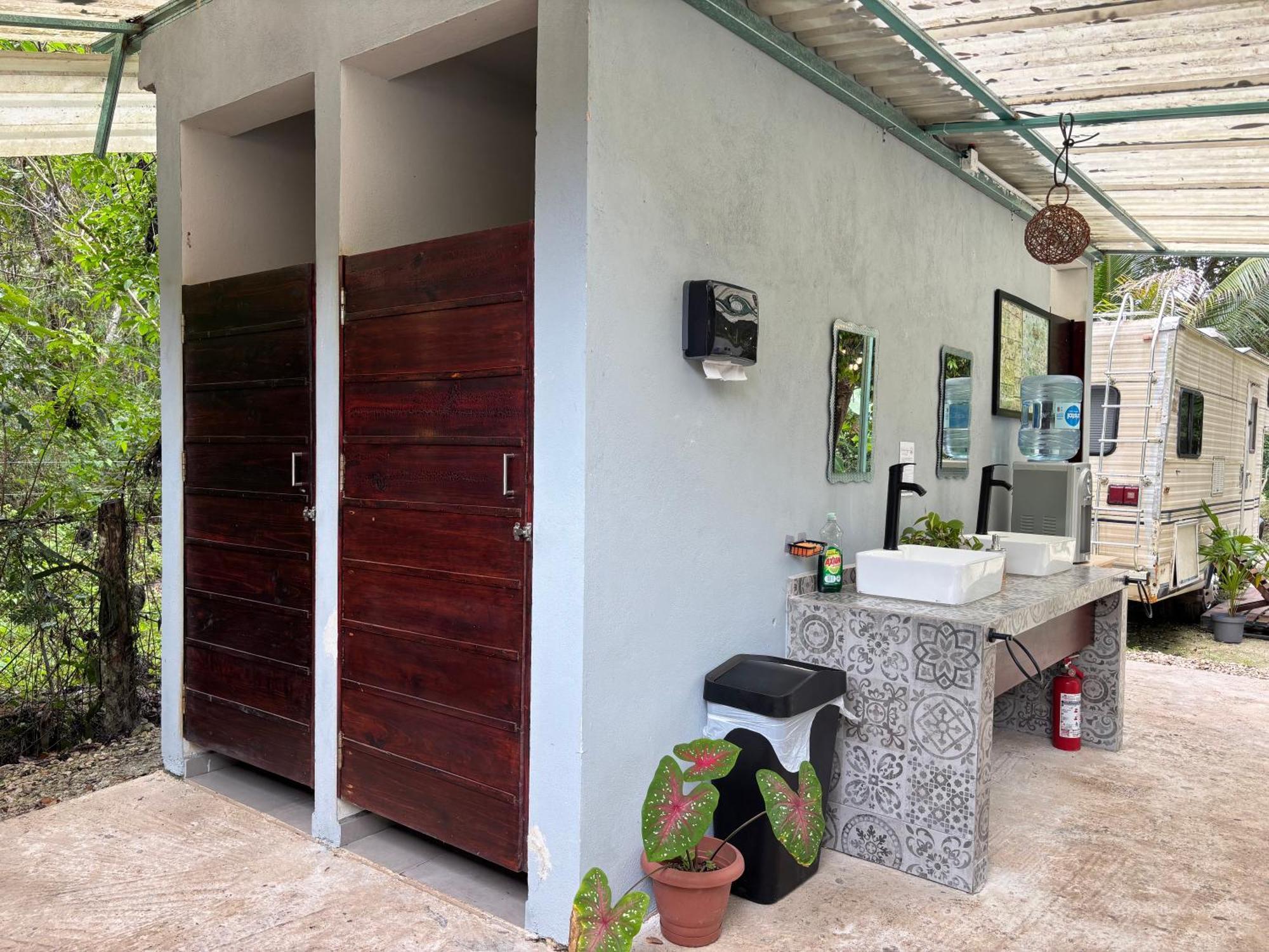 Momotoh Camper Hotel Xpujil Ngoại thất bức ảnh