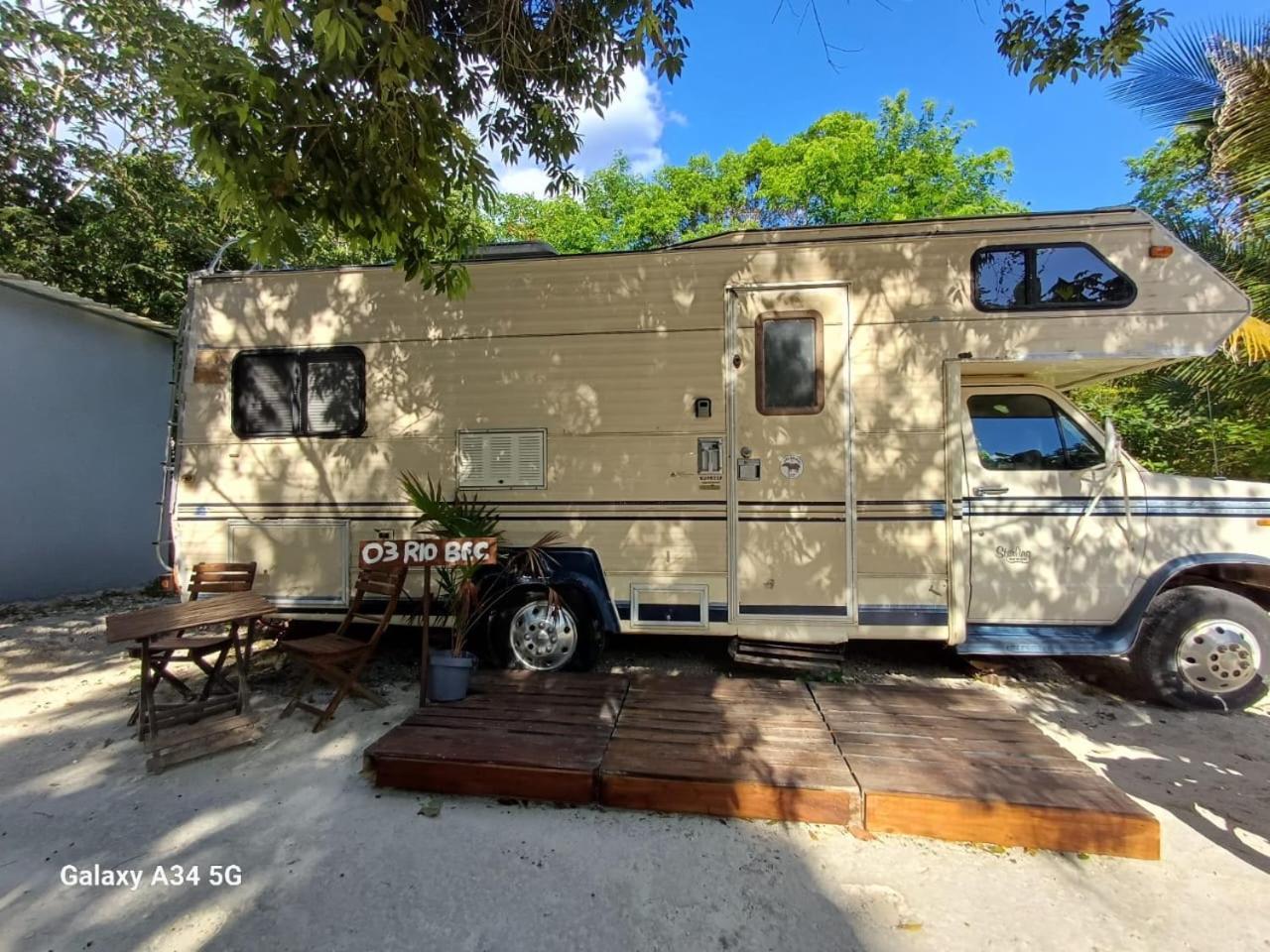 Momotoh Camper Hotel Xpujil Ngoại thất bức ảnh